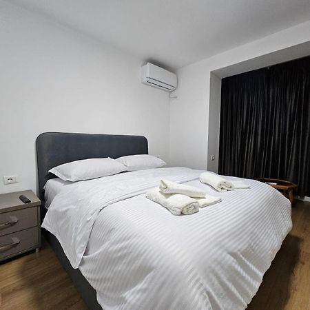Elois Luxury Apartment Tirana Zewnętrze zdjęcie