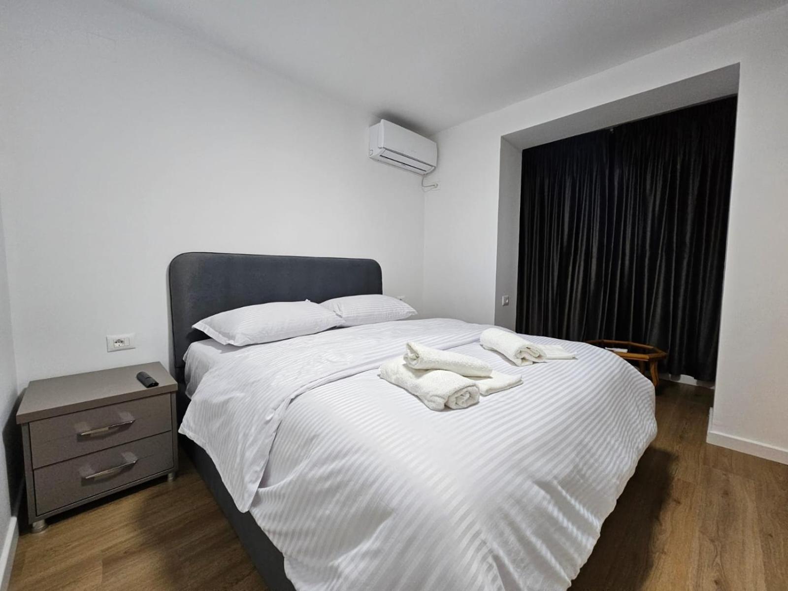 Elois Luxury Apartment Tirana Zewnętrze zdjęcie